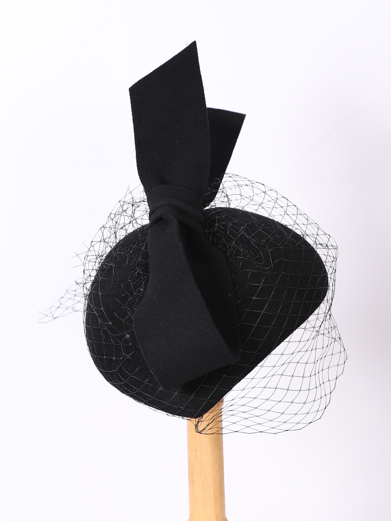 French White Beret Fascinator  – обзор и цена Beret French Wool